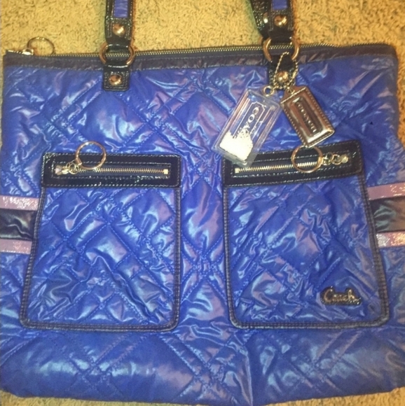 Coach Glam Ski Bunny Blue Tote matching Wrislet - Picture 1 of 8